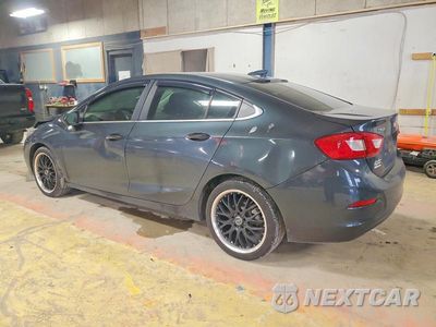 Drugie zdjęcie samochodu z przodu: 2018 CHEVROLET CRUZE LT VIN:1G1BE5SM2J7163399 - miniatura