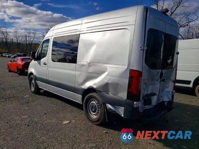 Drugie zdjęcie samochodu z przodu: 2024 MERCEDES BENZ SPRINTER 2500 VIN:W1W4KBHYXRT192383 - miniatura