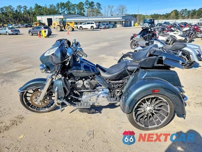 Trzecie zdjęcie samochodu z tyłu: 2020 HARLEY-DAVIDSON FLHTCUTG VIN:1HD1MAF11LB850516 - miniatura
