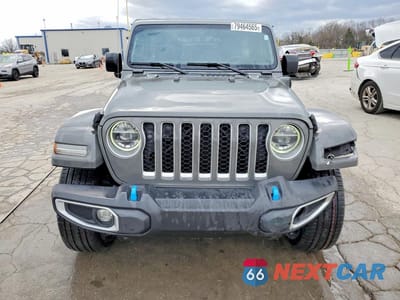 Piąte zdjęcie samochodu w środku: 2022 JEEP WRANGLER UNLIMITED SAHARA 4XE VIN:1C4JJXP69NW205308 - miniatura