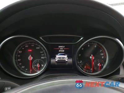 Zdjęcie 9 z 13 samochodu: 2018 MERCEDES-BENZ CLA 250 VIN:WDDSJ4EB8JN545204 - miniatura
