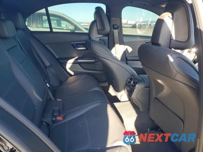 Zdjęcie 10 z 11 samochodu: 2025 MERCEDES-BENZ C 300 4MATIC VIN:W1KAF4HB5SR241699 - miniatura