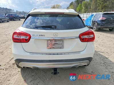 Zdjęcie 6 z 12 samochodu: 2017 MERCEDES-BENZ GLA 250 VIN:WDCTG4EB8HJ318930 - miniatura