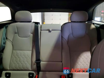 Zdjęcie 10 z 13 samochodu: 2026 VOLVO XC60 PLUS VIN:YV4M12RCXT1415247 - miniatura