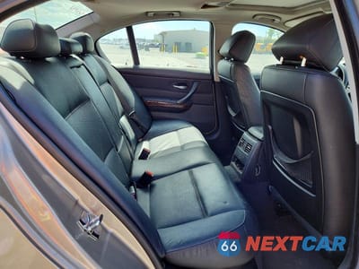 Zdjęcie 10 z 13 samochodu: 2007 BMW 328 I VIN:WBAVA33537KX83550 - miniatura
