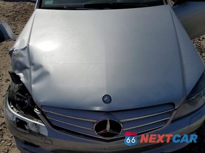 Zdjęcie 11 z 12 samochodu: 2008 MERCEDES-BENZ C 300 4MATIC VIN:WDDGF81XX8F104176 - miniatura