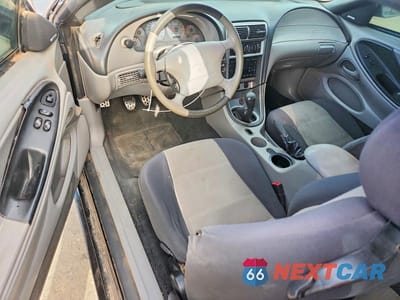 Zdjęcie 8 z 11 samochodu: 2004 FORD MUSTANG VIN:1FAFP40624F165607 - miniatura