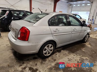 Trzecie zdjęcie samochodu z tyłu: 2009 HYUNDAI ACCENT GLS VIN:KMHCN46C69U330038 - miniatura