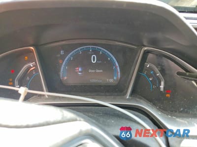 Zdjęcie 9 z 13 samochodu: 2018 HONDA CIVIC EX VIN:19XFC2F74JE208120 - miniatura