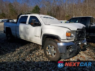 Czwarte zdjęcie samochodu z boku: 2016 GMC SIERRA K3500 SLE VIN:1GT42WCG9GF133158 - miniatura