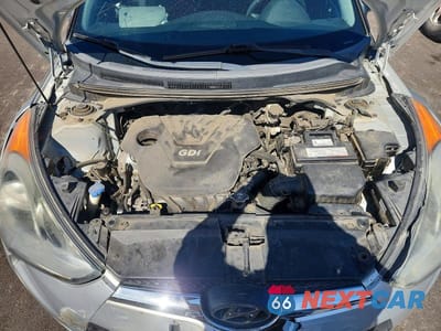 Zdjęcie 11 z 12 samochodu: 2013 HYUNDAI VELOSTER BASE VIN:KMHTC6AD2DU146872 - miniatura