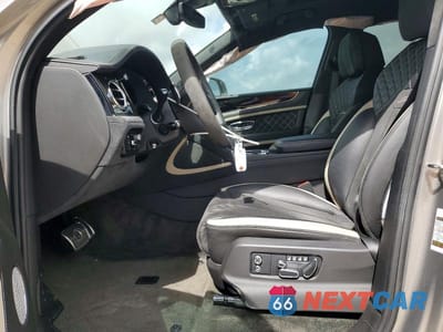 Zdjęcie 7 z 11 samochodu: 2022 BENTLEY BENTAYGA SPEED VIN:SJAAR2ZV0NC039893 - miniatura