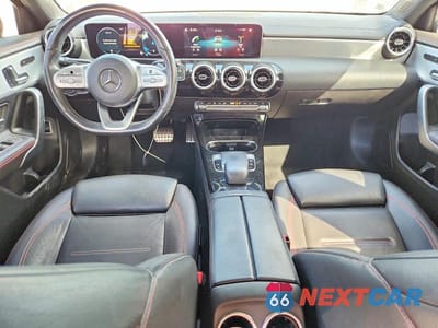Zdjęcie 8 z 12 samochodu: 2019 MERCEDES-BENZ A 220 4MATIC VIN:WDD3G4FB2KW024704 - miniatura
