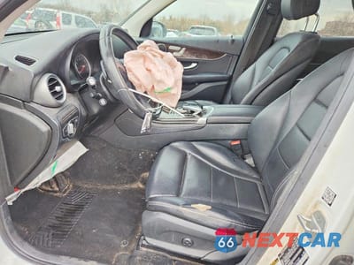 Zdjęcie 7 z 12 samochodu: 2016 MERCEDES-BENZ GLC 300 4MATIC VIN:WDC0G4KB4GF075089 - miniatura