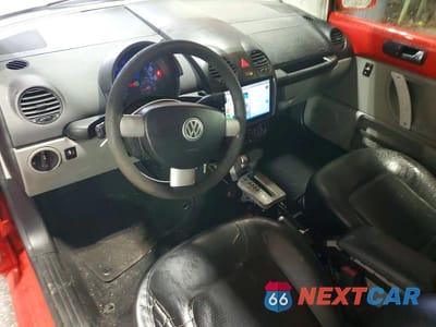 Zdjęcie 8 z 12 samochodu: 2004 VOLKSWAGEN NEW BEETLE GLS VIN:3VWCK31C34M415637 - miniatura