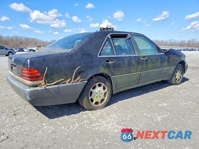 Trzecie zdjęcie samochodu z tyłu: 1993 MERCEDES-BENZ 300 SD VIN:WDBGB34E9PA109107 - miniatura