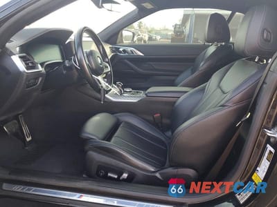 Zdjęcie 7 z 12 samochodu: 2022 BMW 430I VIN:WBA23AT0XNCJ90670 - miniatura