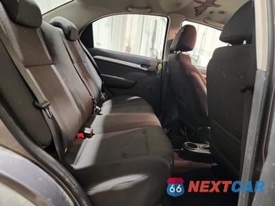 Zdjęcie 10 z 12 samochodu: 2010 CHEVROLET AVEO LS VIN:KL1TD5DE7AB098431 - miniatura