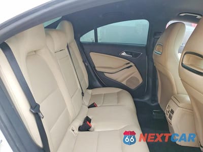 Zdjęcie 10 z 11 samochodu: 2017 MERCEDES-BENZ CLA 250 VIN:WDDSJ4EB9HN467185 - miniatura