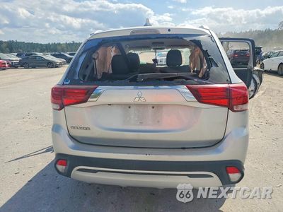 Zdjęcie 6 z 13 samochodu: 2020 MITSUBISHI OUTLANDER SE VIN:JA4AD3A33LZ017940 - miniatura