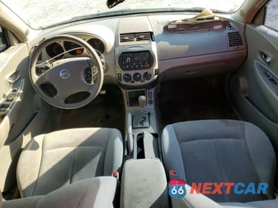 Zdjęcie 8 z 12 samochodu: 2003 NISSAN ALTIMA 2.5 VIN:1N4AL11D53C174433 - miniatura