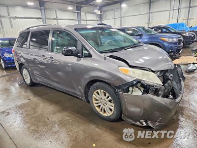 Czwarte zdjęcie samochodu z boku: 2011 TOYOTA SIENNA XLE 8-PASSENGER VIN:5TDYK3DC3BS123763 - miniatura