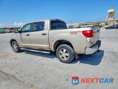 Drugie zdjęcie samochodu z przodu: 2008 TOYOTA TUNDRA SR5 VIN:5TFEV54118X046169 - miniatura