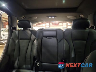 Zdjęcie 10 z 12 samochodu: 2019 AUDI Q7 PREMIUM PLUS VIN:WA1LAAF72KD039120 - miniatura