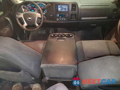 Zdjęcie 8 z 12 samochodu: 2010 CHEVROLET SILVERADO K2500 HEAVY DUTY LT VIN:1GC4KXBG8AF148054 - miniatura