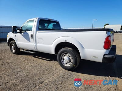 Drugie zdjęcie samochodu z przodu: 2013 FORD F250 SUPER DUTY VIN:1FTBF2A68DEB81878 - miniatura