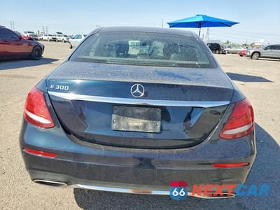 Zdjęcie 6 z 11 samochodu: 2017 MERCEDES-BENZ E 300 VIN:WDDZF4JBXHA027621 - miniatura