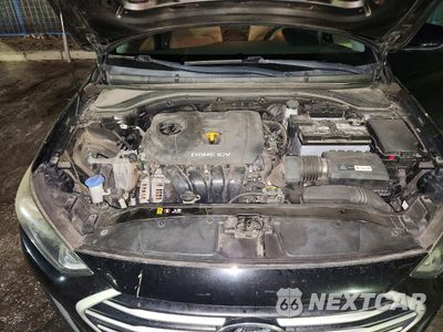 Zdjęcie 12 z 14 samochodu: 2017 HYUNDAI ELANTRA SE VIN:5NPD74LF8HH159335 - miniatura