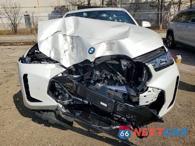 Piąte zdjęcie samochodu w środku: 2026 BMW X6 XDRIVE40I VIN:5UX33EX07T9134090 - miniatura