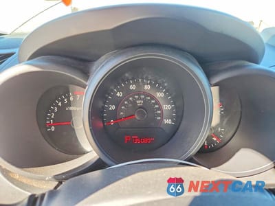 Zdjęcie 9 z 11 samochodu: 2010 KIA SOUL + VIN:KNDJT2A22A7060667 - miniatura