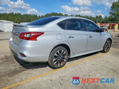 Trzecie zdjęcie samochodu z tyłu: 2019 NISSAN SENTRA SR VIN:3N1AB7AP3KY223292 - miniatura