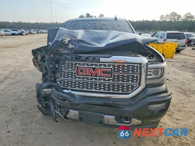 Piąte zdjęcie samochodu w środku: 2018 GMC SIERRA K1500 DENALI VIN:3GTU2PEJ1JG517777 - miniatura