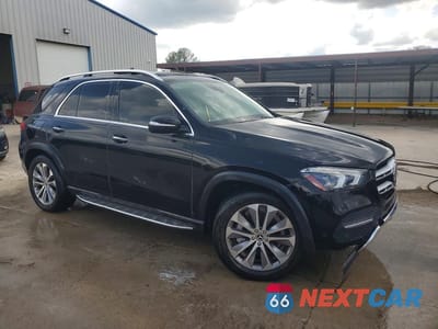 Czwarte zdjęcie samochodu z boku: 2020 MERCEDES-BENZ GLE 350 4MATIC VIN:4JGFB4KE2LA007076 - miniatura