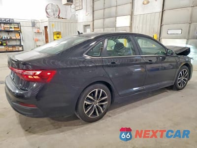 Trzecie zdjęcie samochodu z tyłu: 2025 VOLKSWAGEN JETTA SE VIN:3VWEX7BU9SM029049 - miniatura