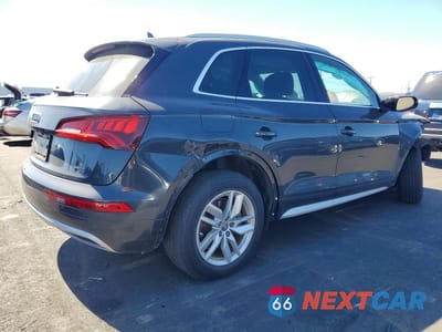 Trzecie zdjęcie samochodu z tyłu: 2020 AUDI Q5 PREMIUM VIN:WA1ANAFY1L2040079 - miniatura