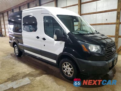 Czwarte zdjęcie samochodu z boku: 2015 FORD TRANSIT 250 UTILITY / SERVICE VAN VIN:1FTYR2CM4FKA72948 - miniatura