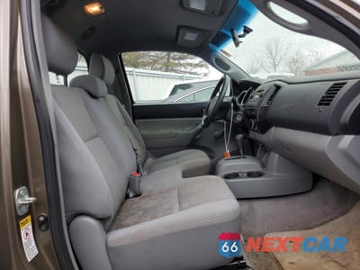 Zdjęcie 10 z 12 samochodu: 2010 TOYOTA TACOMA BASE VIN:5TENX4CN1AZ722322 - miniatura