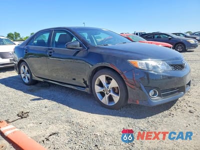 Czwarte zdjęcie samochodu z boku: 2013 TOYOTA CAMRY SE V6 VIN:4T1BK1FK7DU532485 - miniatura