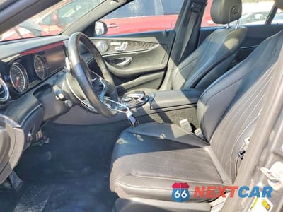 Zdjęcie 7 z 11 samochodu: 2017 MERCEDES-BENZ E 300 4MATIC VIN:WDDZF4KBXHA030890 - miniatura