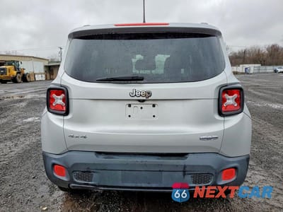 Zdjęcie 6 z 13 samochodu: 2015 JEEP RENAGADE VIN:ZACCJBBT0FPB73781 - miniatura