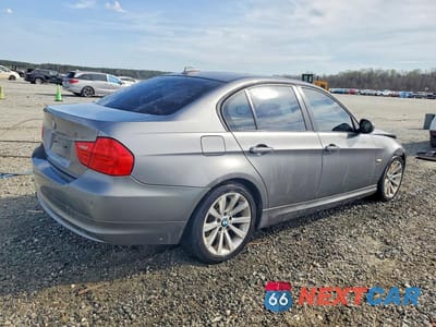 Trzecie zdjęcie samochodu z tyłu: 2011 BMW 328 I VIN:WBAPH7C54BE850109 - miniatura