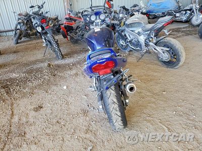 Czwarte zdjęcie samochodu z boku: 2001 SUZUKI GSF600 S VIN:JS1GN7AA812100234 - miniatura