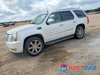2008 CADILLAC ESCALADE LUXURY 1GYEC63858R184385 - główne zdjęcie licytacji z USA - miniatura