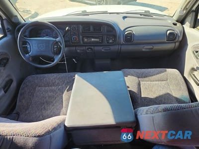 Zdjęcie 8 z 12 samochodu: 1998 DODGE RAM 2500 VIN:1B7KC23W8WJ198695 - miniatura