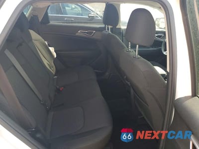 Zdjęcie 11 z 12 samochodu: 2024 KIA SPORTAGE LX VIN:KNDPU3DF2R7270161 - miniatura