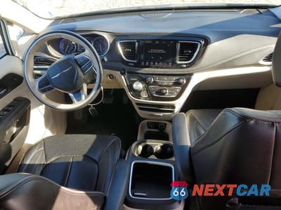 Zdjęcie 8 z 13 samochodu: 2020 CHRYSLER PACIFICA LIMITED VIN:2C4RC1GG0LR269410 - miniatura